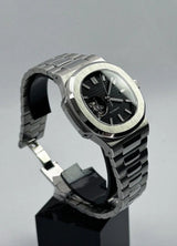 VestNaut Open Heart Black