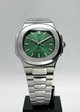 VestNaut Sunburst Green