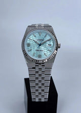 VestDweller Icy Blue